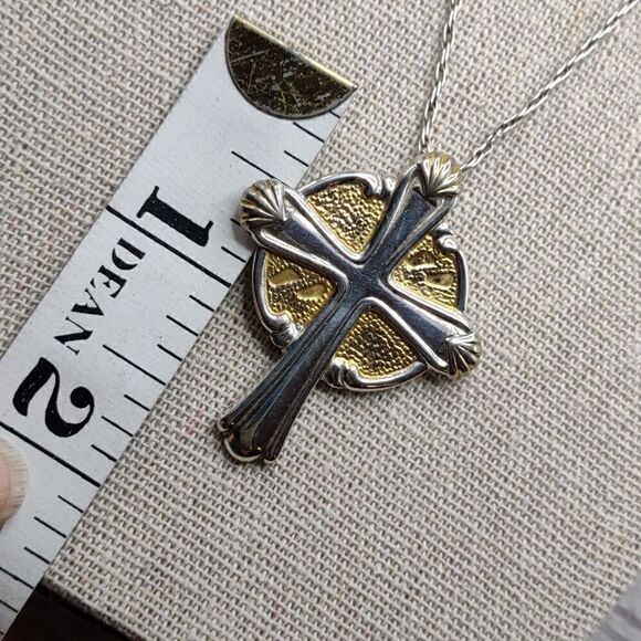 Sterling Silver Cross Footprints Poem Necklace.   Vintage 80s.  P1 - Picture 8 of 9